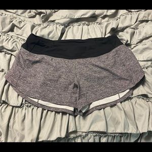 Gray Lululemon Shorts Speed it Up 2.5
